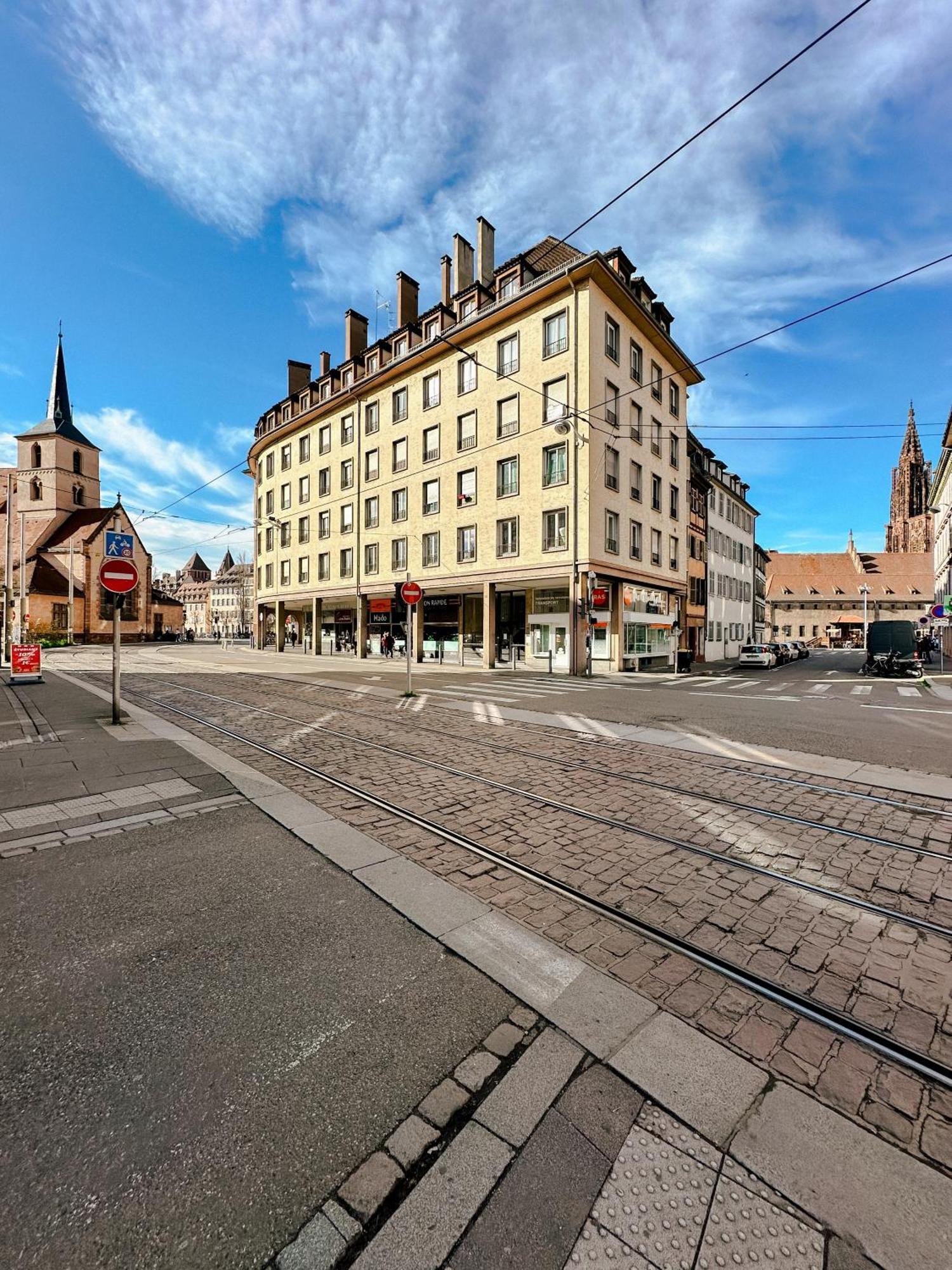 2 Pieces Cathedrale Proche Des Quais Strasbourg Apartment Екстериор снимка